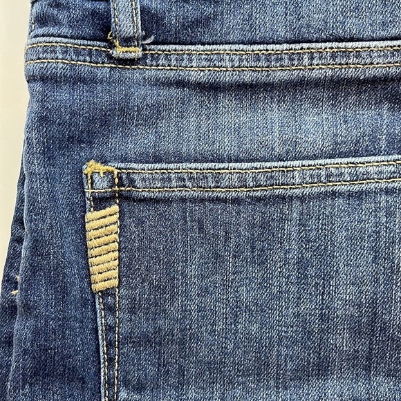 Paige High Rise Shorts Size 25 - Picture 13 of 16